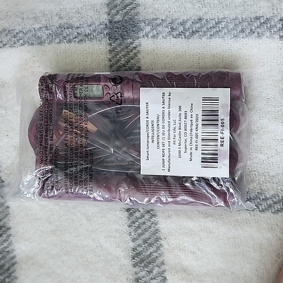 Reebok 2-in-1 Digital Jump Rope - Picture 2 of 2